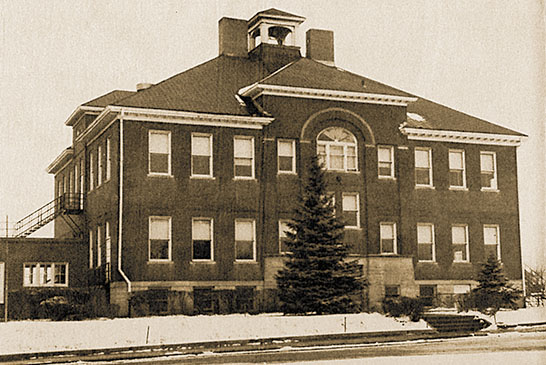 Alger School in 1960