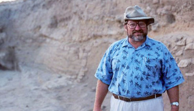 Larry Stager on archeological dig