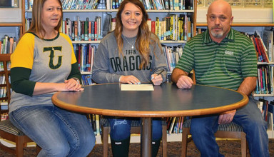 Signing with the Dragons