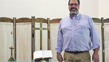 Pastor Doug Flinn featured